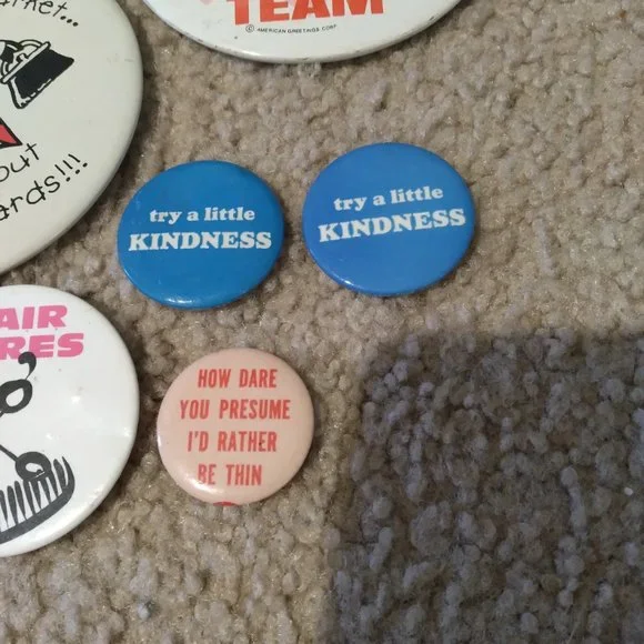 Buttons Buttons Buttons - Picture 3 of 7